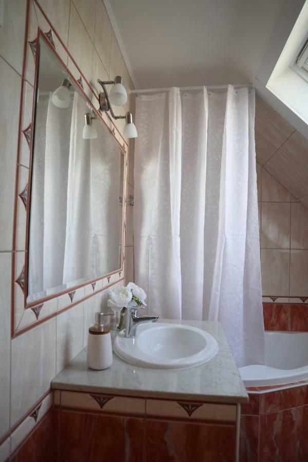 Villa Relax Komfortlak Gárdony Dış mekan fotoğraf