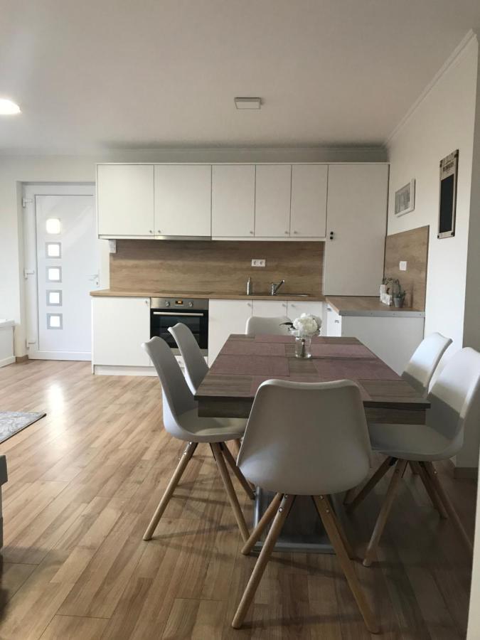 Villa Relax Komfortlak Gárdony Dış mekan fotoğraf